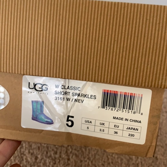 UGG SPARKLES SHORT BOOT PURPLE SIZE 5 - Picture 9 of 11